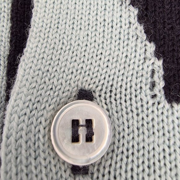 Louis Vuitton Sweater Shirt - Picture 7 of 9